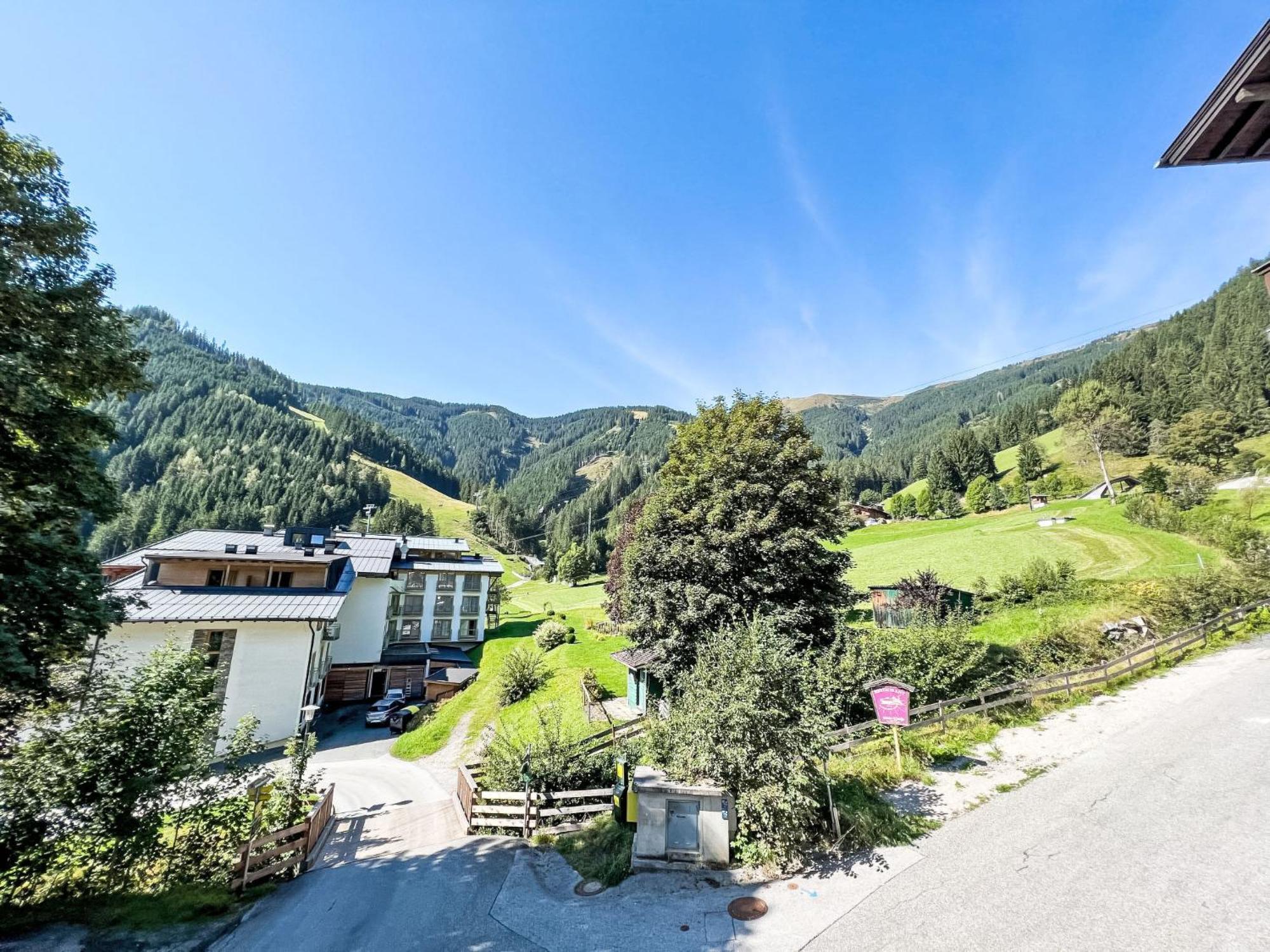 Apartment Holger By Interhome Zell am See Bagian luar foto